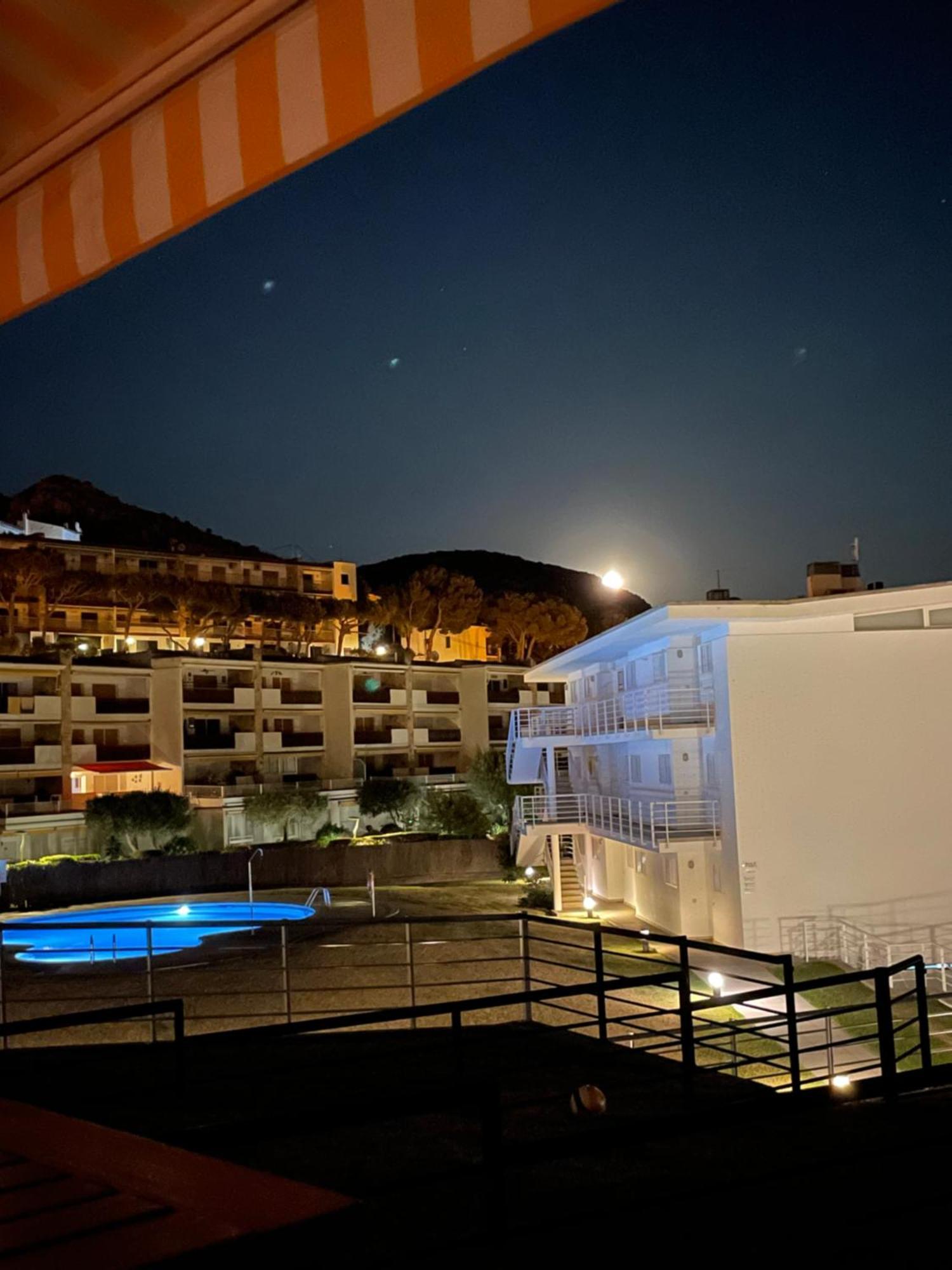 Almadrava Beach Roses Exterior photo